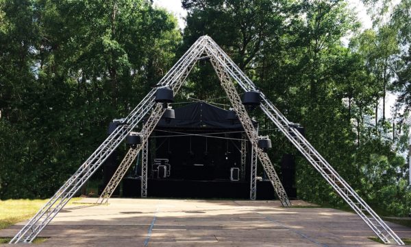 Milos Truss Pyramide 90 Grad