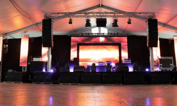 LEDCON L-6SI/ 6mm mit V:LED Via20/ 20mm Pitch kombiniert